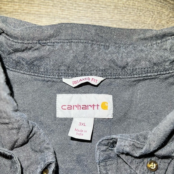 Carhartt Button Up - Picture 3 of 3